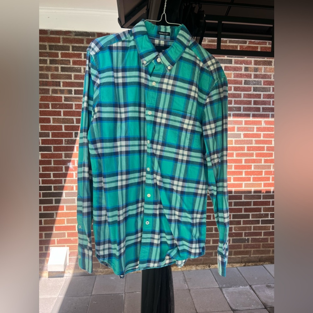 American Eagle Shirt
